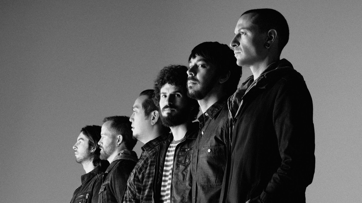 Phóng viên Rolling Stones từng nhận xét rằng âm nhạc của Linkin Park bùng cháy, giận dữ, nhưng luôn tích cực. (Nguồn: Twitter)