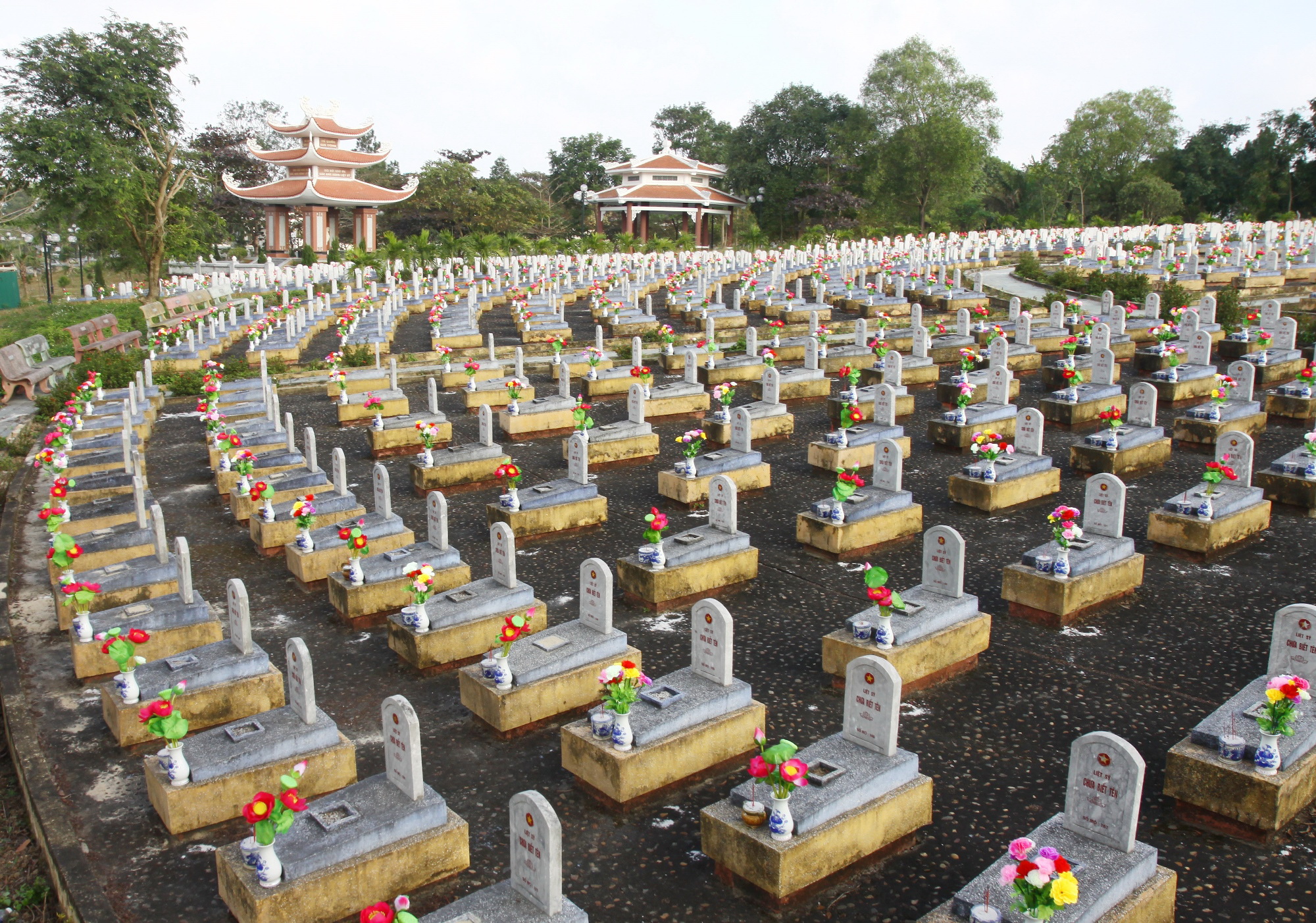 Nghĩa trang Liệt sỹ quốc gia Đường 9 tại Quảng Trị. (Ảnh: Hồ Cầu/TTXVN)