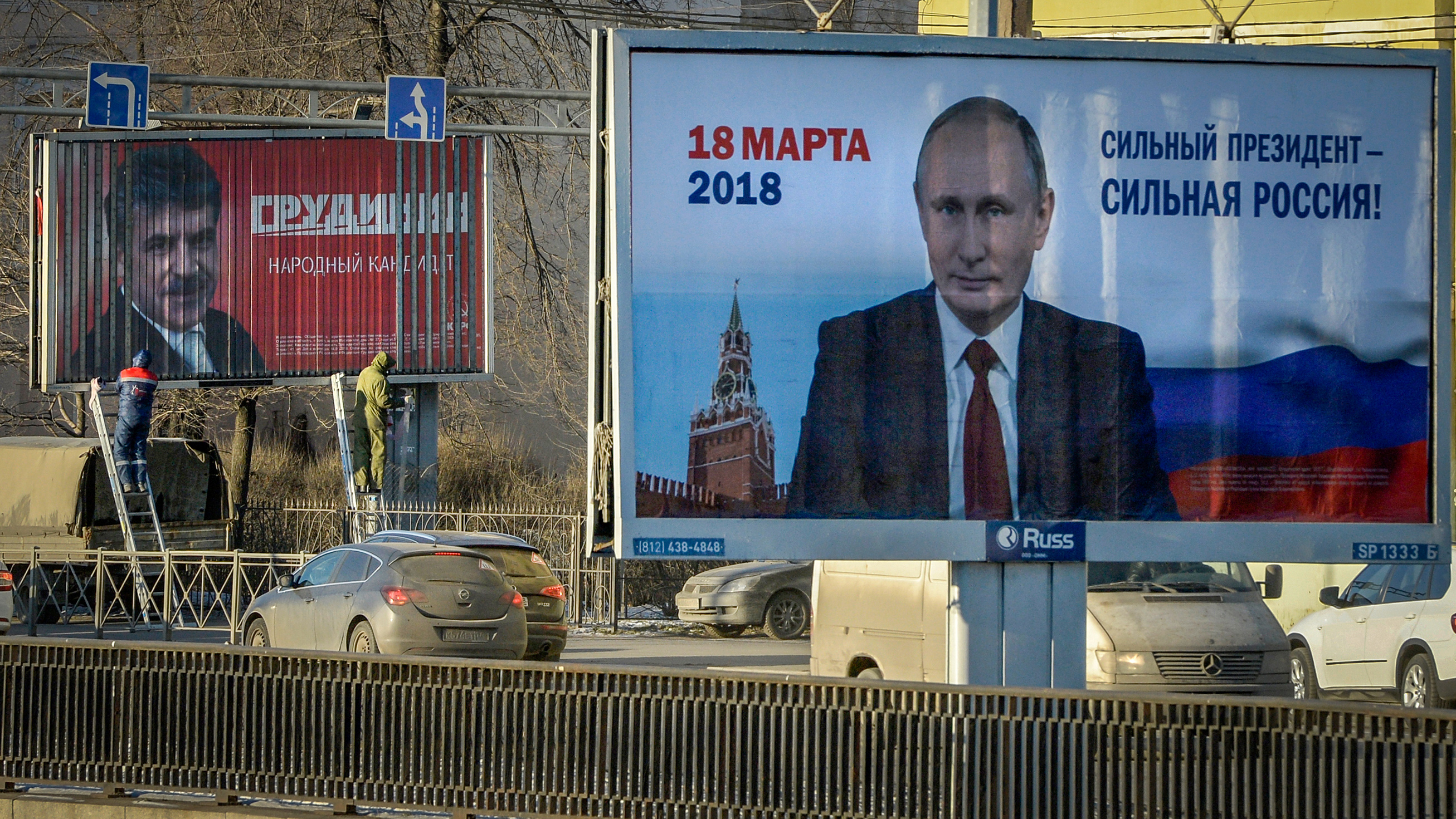 Tổng thống Nga Putin đang bỏ xa các đối thủ trong các cuộc thăm dò dư luận trước thềm bầu cử. (Nguồn: AFP)