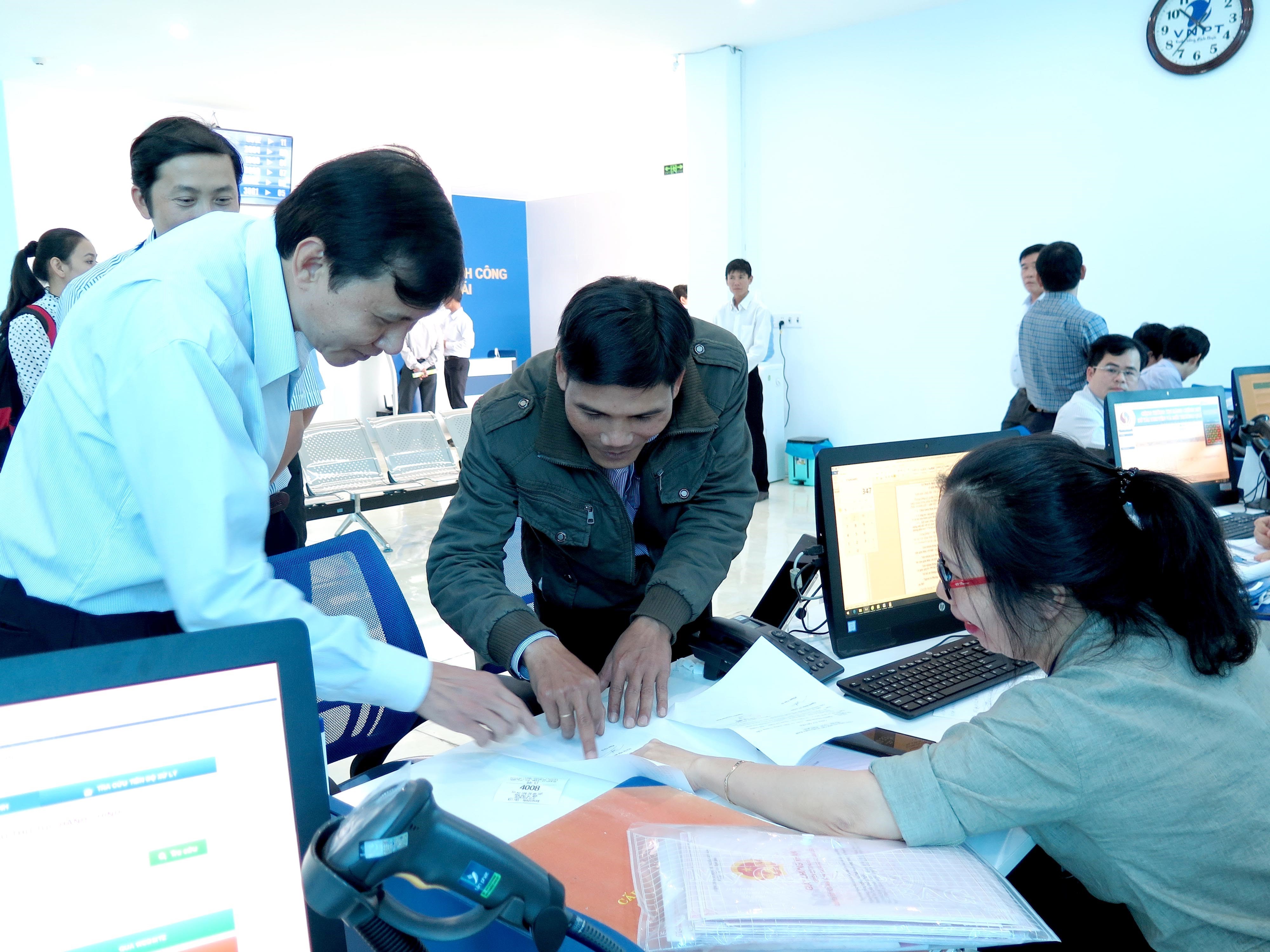 Môi trường kinh doanh trong nước gần đây được cải thiện mạnh mẽ. Năm 2017, Việt Nam đã tăng 14 hạng lên vị trí 68/190 nền kinh tế. (Ảnh chỉ có tính minh họa. Nguồn: TTXVN)