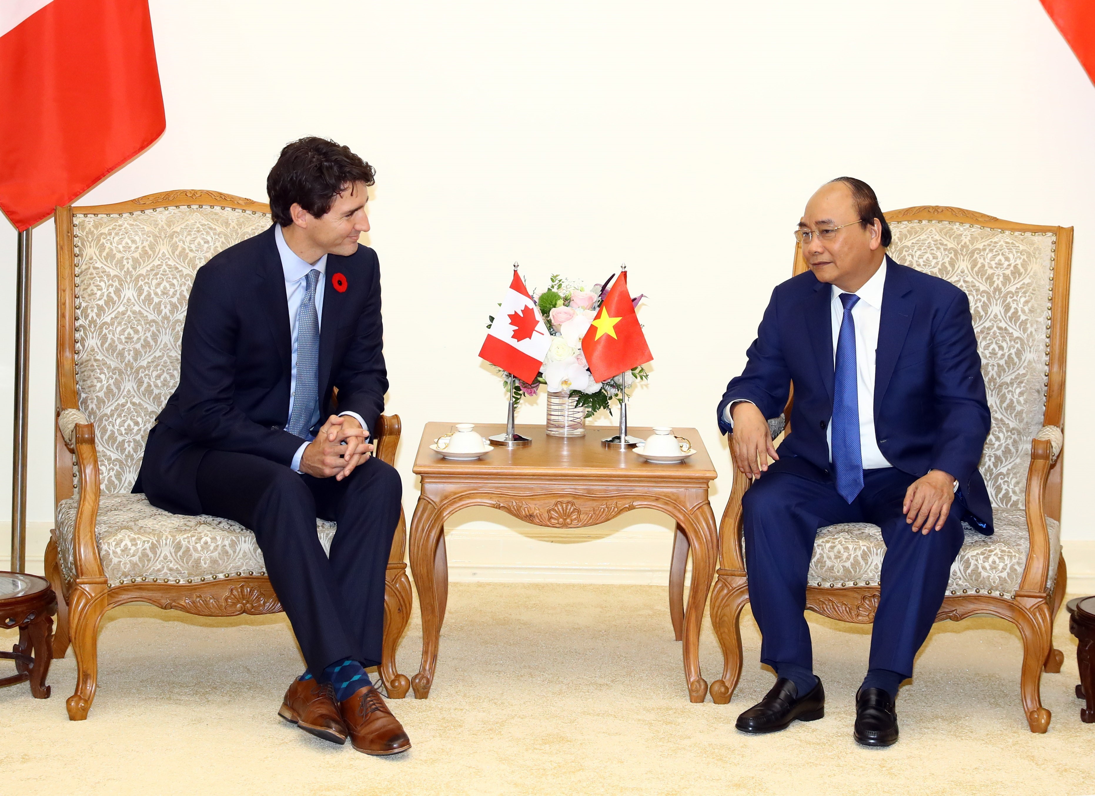 Thủ tướng Nguyễn Xuân Phúc và Thủ tướng Canada Justin Trudeau hội đàm hẹp chiều 8/11/2017. (Ảnh: Thống Nhất/TTXVN)