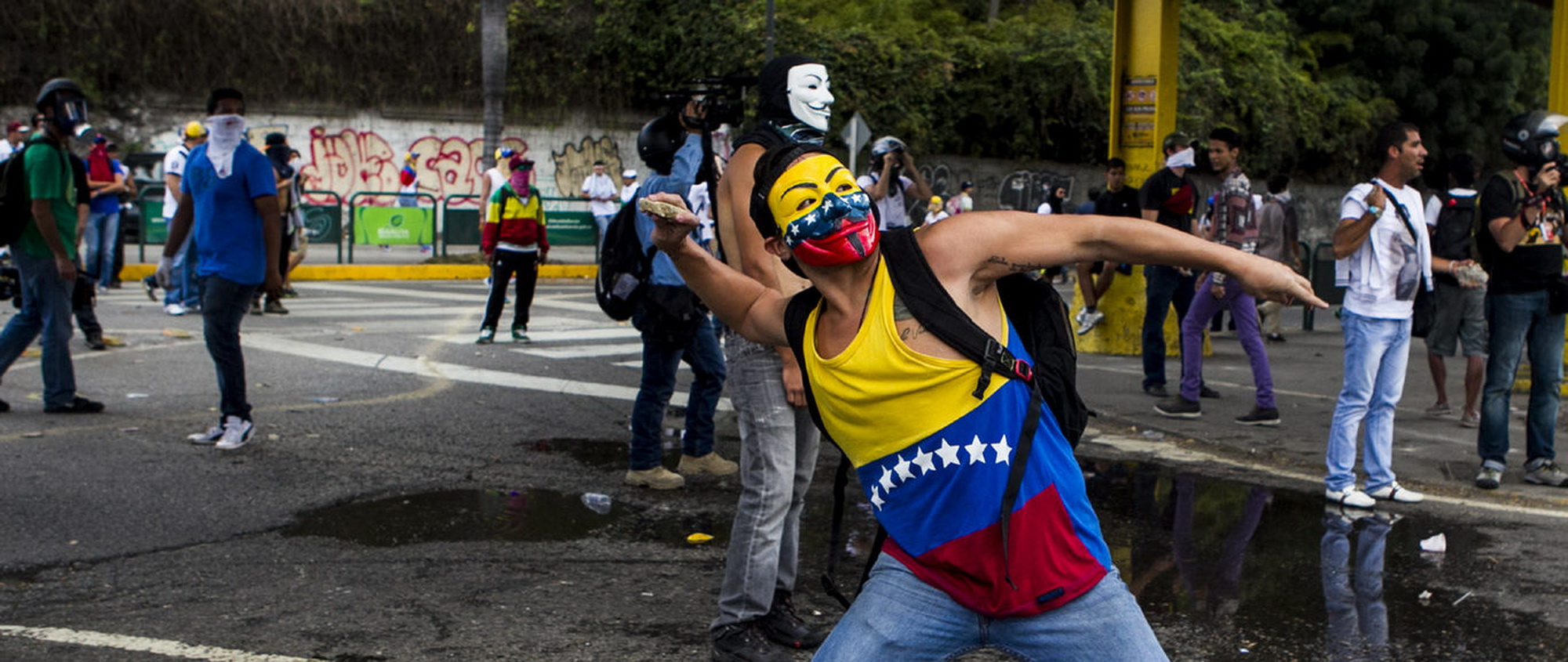 Biểu tình bạo động của phe đối lập ở Venezuela. (Nguồn: adn40.mx)