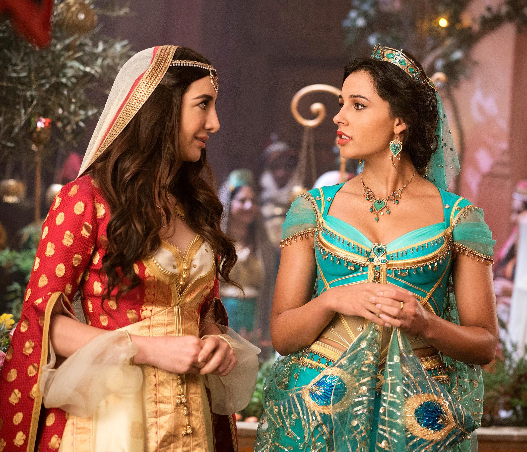 Các nhân vật trong Aladdin phiên bản 2019 của Disney (Nguồn: CGV)
