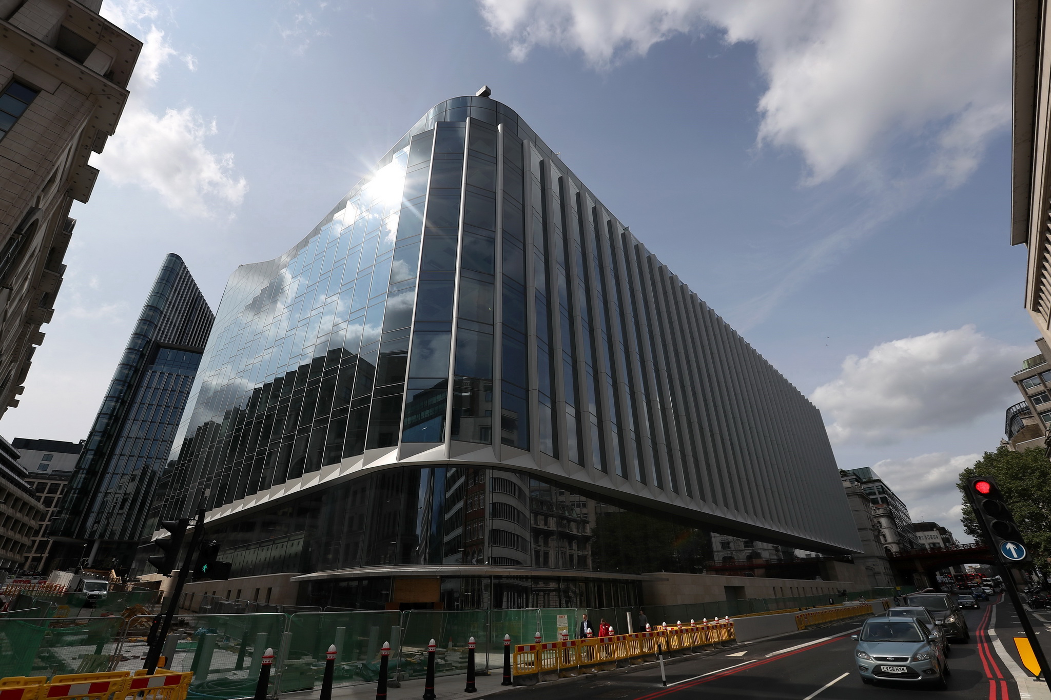 Trụ sở Goldman Sachs tại London, Anh. (Ảnh: AFP/TTXVN)