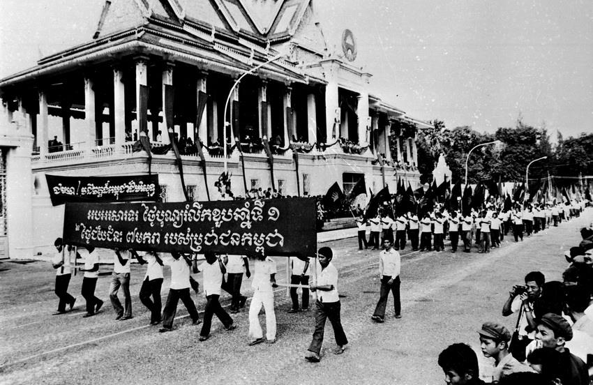 Le défilé organisé le 7 jenvier 1980 à Phnom Penh en l'honneur de la victoire sur le régime génocidaire de Pol Pot. Photo: VNA