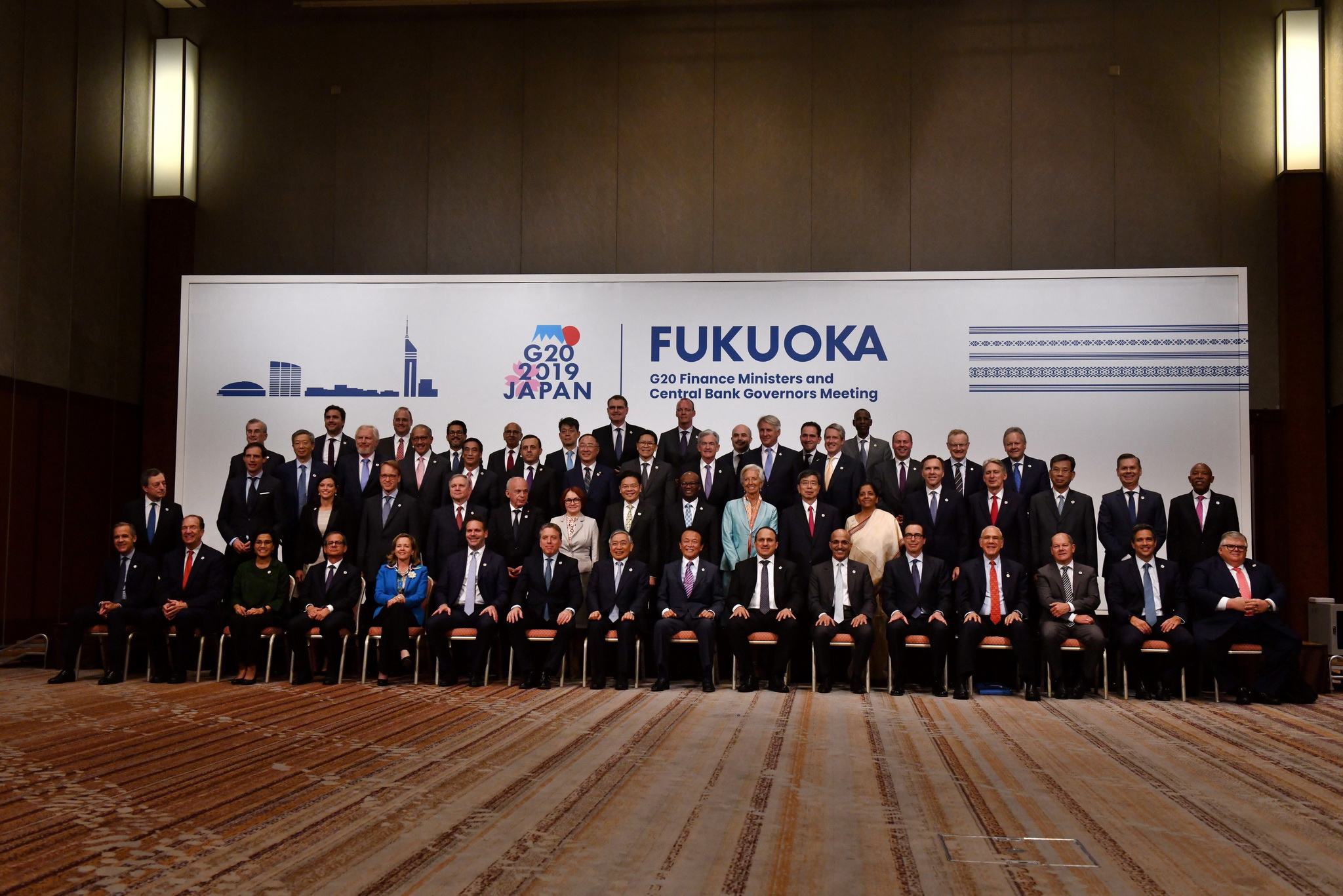 Các đại biểu chụp ảnh chung tại Hội nghị Bộ trưởng Tài chính và Thống đốc Ngân hàng Trung ương Nhóm Các nền kinh tế phát triển và mới nổi hàng đầu thế giới (G20) ở thành phố Fukuoka, Nhật Bản ngày 9/6/2019. (Ảnh: AFP/TTXVN)