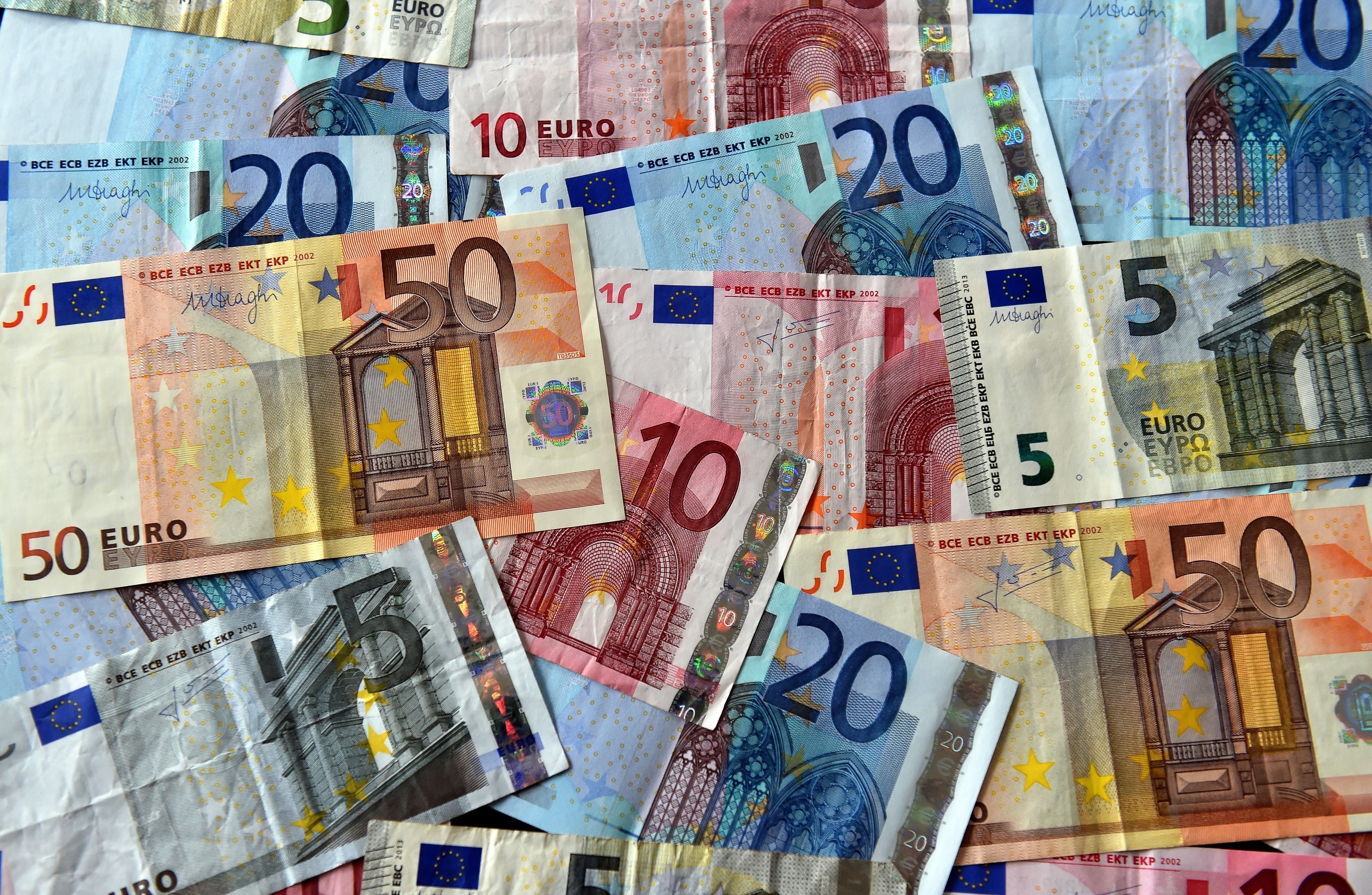 Ảnh (tư liệu): Đồng euro tại Lille, Pháp. (Ảnh: AFP/TTXVN)