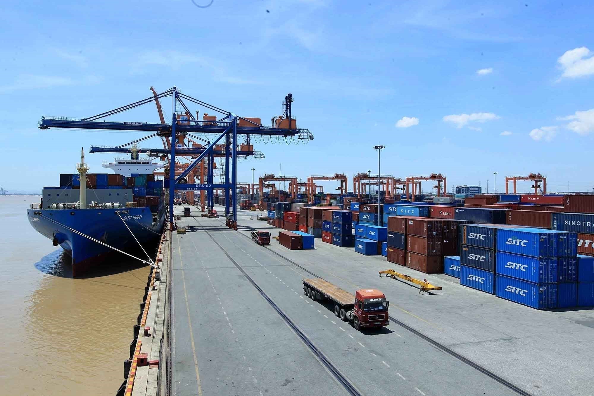 Vietnam’s total import-export turnover hits 336.56 billion USD in the first eight months (Illustrative image. Photo: VNA)