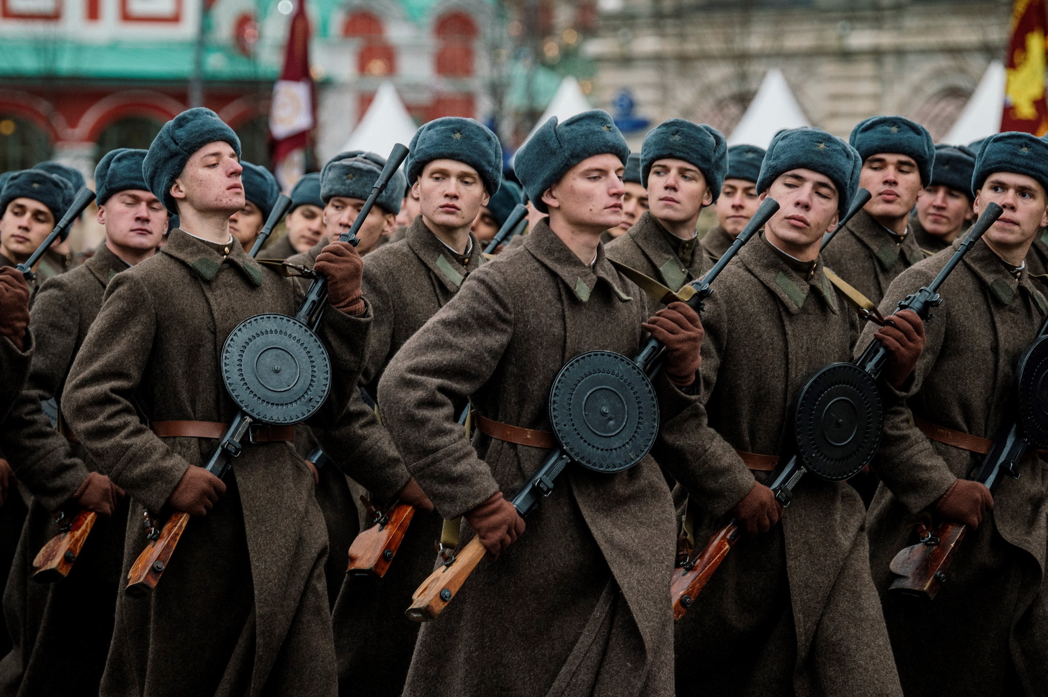 Quân nhân Nga tham gia lễ diễu binh kỷ niệm Cách mạng tháng Mười Nga tại Quảng trường Đỏ ở thủ đô Moskva ngày 7/11/2019. (Ảnh: AFP/TTXVN)