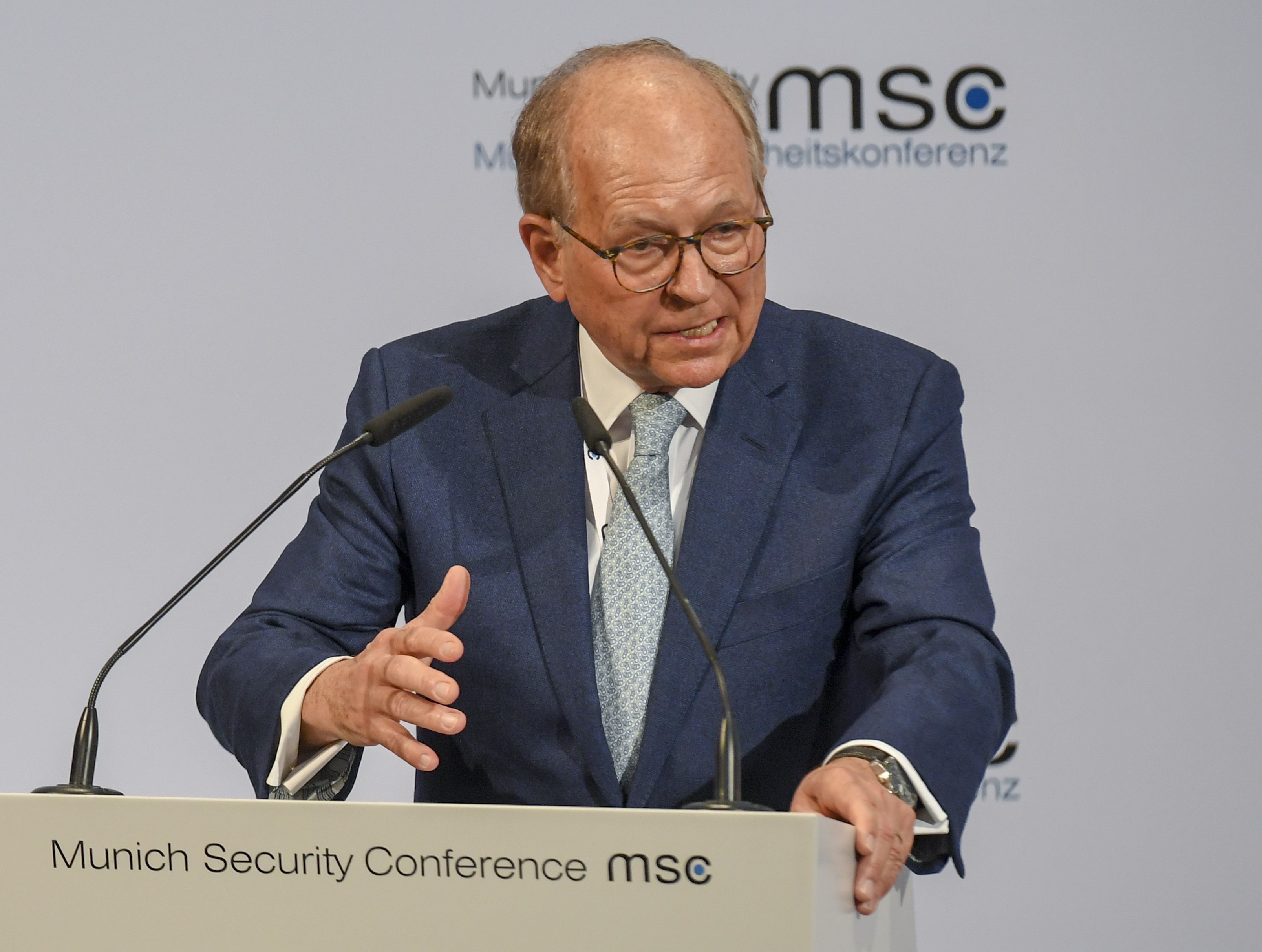 Chủ tịch Hội nghị An ninh Munich Wolfgang Ischinger phát biểu tại phiên khai mạc Hội nghị ở thành phố Munich, Đức tối 14/2/2020. (Ảnh: AFP/TTXVN)