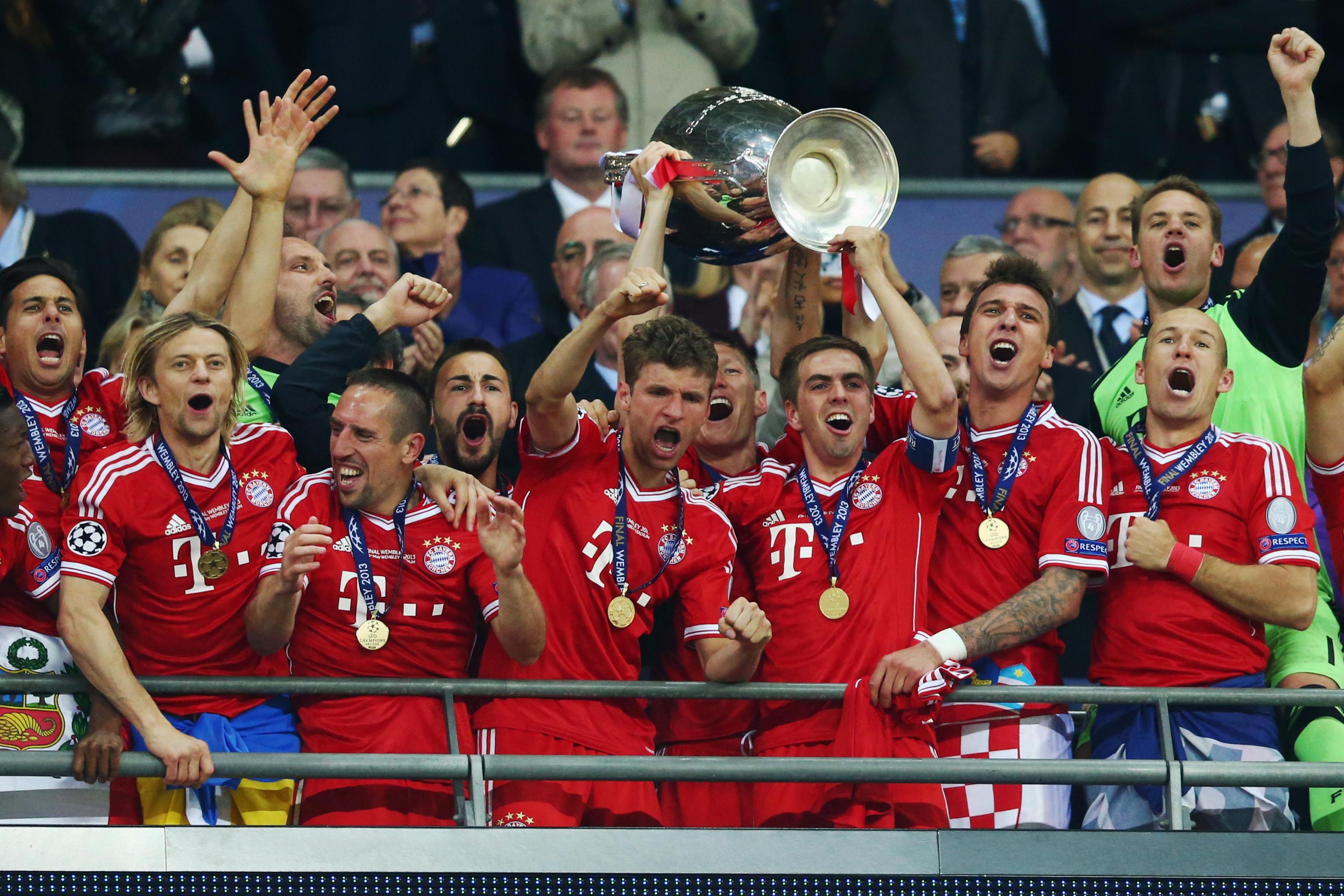 Müller cùng Bayern lên ngôi Champions League vào năm 2013. (Nguồn: Getty Images)