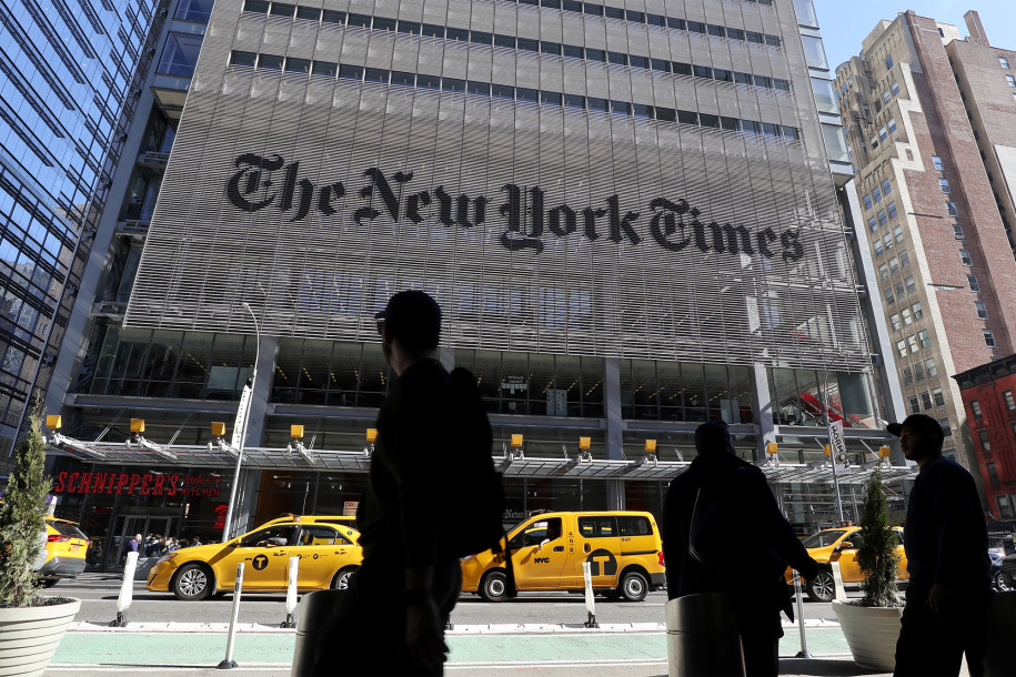 Tính đến cuối tháng 4/2020, tổng số người trả tiền để đọc báo in và phiên bản digital của New York Times đã vượt mốc 6 triệu. (Nguồn: Getty Images)