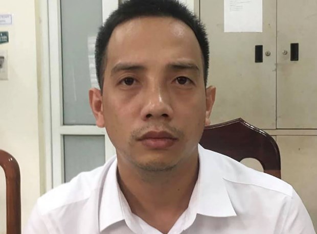  Đối tượng Điêu Mạnh Cường (sinh năm 1984, trú tại Chung cư The Vesta, Phú Lãm, Hà Đông, Hà Nội) bị khởi tố vì đã có hành vi hành hung cảnh sát giao thông. (Nguồn: TTXVN)