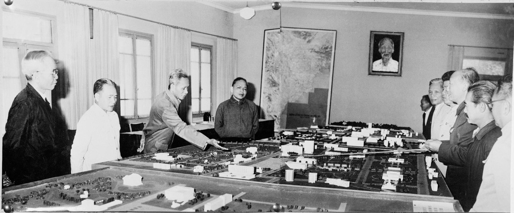 Prime Minister Pham Van Dong signed the decision to start the work on September 2, 1973 and complete the work on the same day two years later.