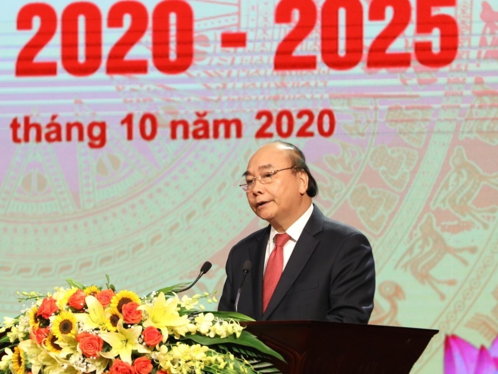 Thủ tướng Nguyễn Xuân Phúc, Chủ tịch Hội đồng Thi đua-Khen thưởng Trung ương phát biểu chỉ đạo Đại hội Thi đua yêu nước thành phố Hà Nội giai đoạn 2020-2025. (Ảnh: Văn Điệp/TTXVN)